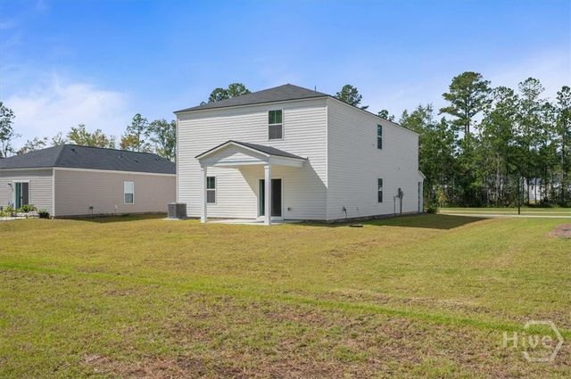 142 Bottlebrush Dr, Bloomingdale, GA 31302