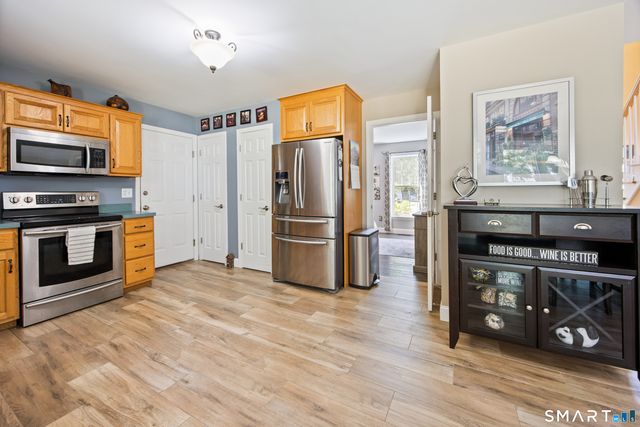 65 Trotters Lane, Southington, CT 06479