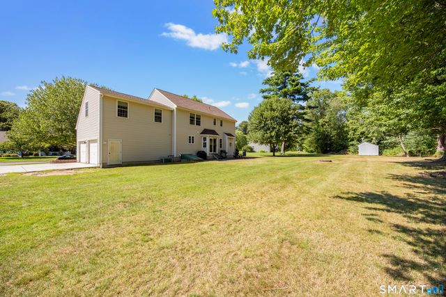 65 Trotters Lane, Southington, CT 06479