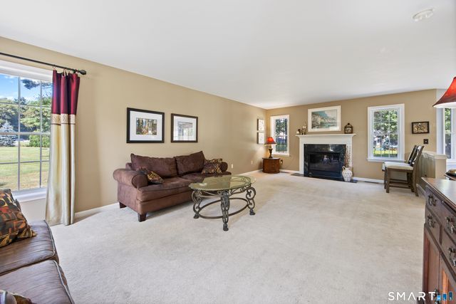 65 Trotters Lane, Southington, CT 06479