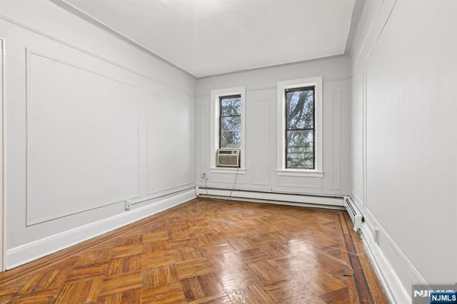 262 Clendenny Avenue 6, Jersey City, NJ 07304