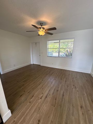 1984 SW 29th Avenue A, Fort Lauderdale, FL 33312