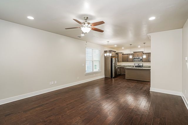 1035 Saddlestone Dr, Hermitage, TN 37076