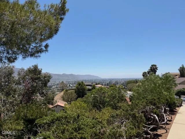 657 Dana Drive, Santa Paula, CA 93060