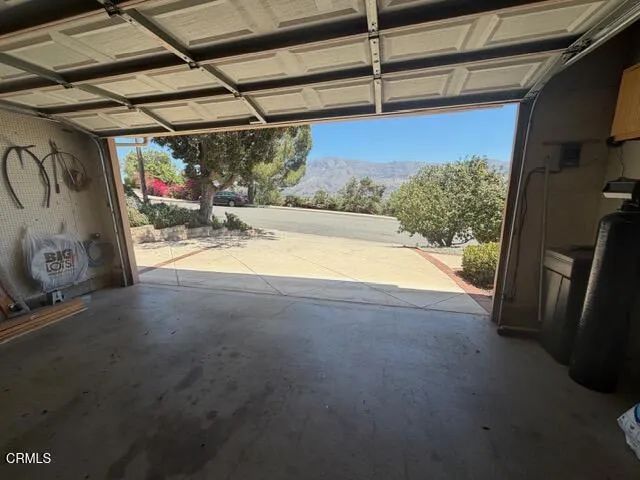657 Dana Drive, Santa Paula, CA 93060