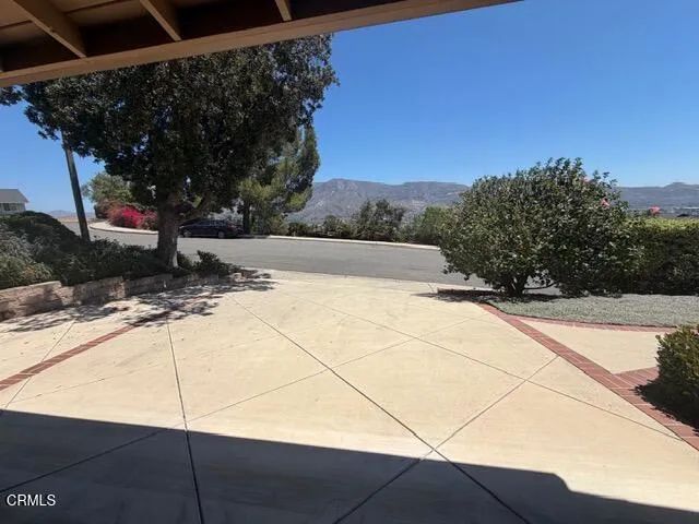 657 Dana Drive, Santa Paula, CA 93060