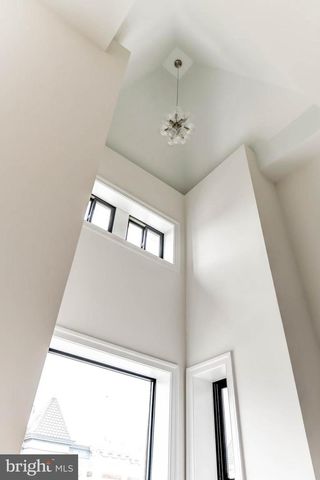 76 SEATON PL NW, Washington, DC 20001