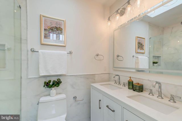 76 SEATON PL NW, Washington, DC 20001