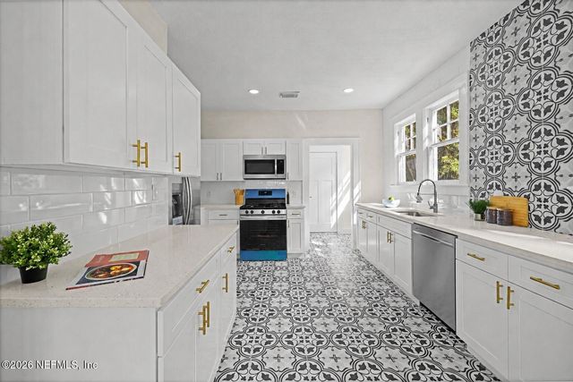 3528 RANDALL Street, Jacksonville, FL 32205