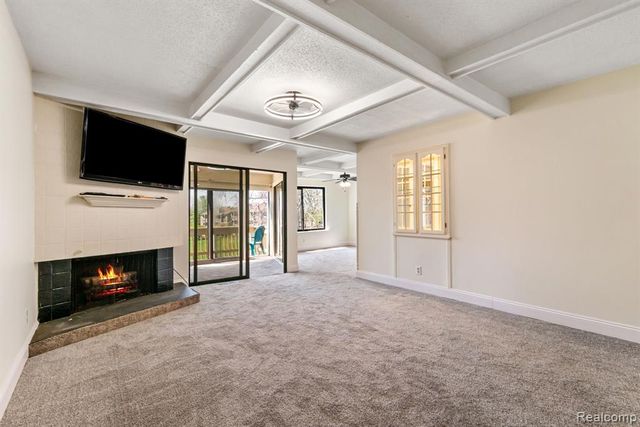 1680 Cliffs Landing 302E, Ypsilanti, MI 48198
