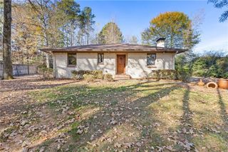 851 Eva Kennedy Road, Suwanee, GA 30024