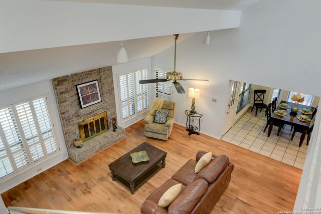 9031 Wellesley Manor, San Antonio, TX 78240