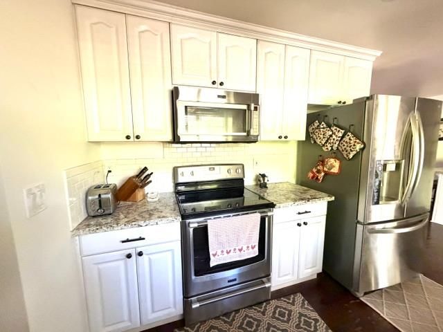 4703 Doe St, Shingle Springs, CA 95682