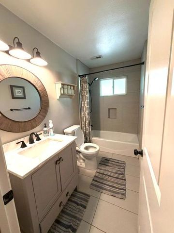 4703 Doe St, Shingle Springs, CA 95682