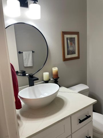 922 South Drive, Delray Beach, FL 33445