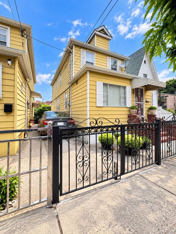 10117 46th Avenue, Corona, NY 11368 — photo 3