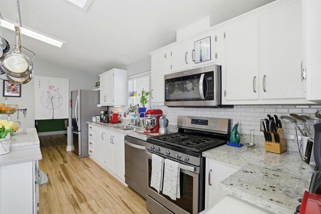 1085 Tasman Drive, Sunnyvale, CA 94089
