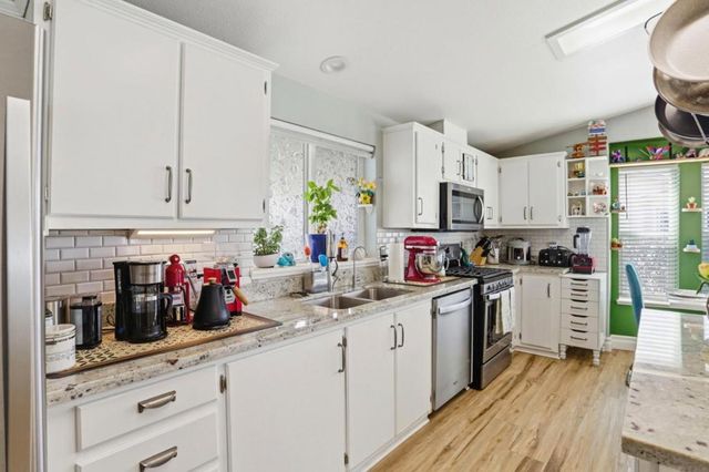 1085 Tasman Drive, Sunnyvale, CA 94089