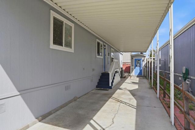 1085 Tasman Drive, Sunnyvale, CA 94089