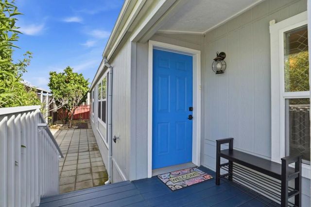 1085 Tasman Drive, Sunnyvale, CA 94089