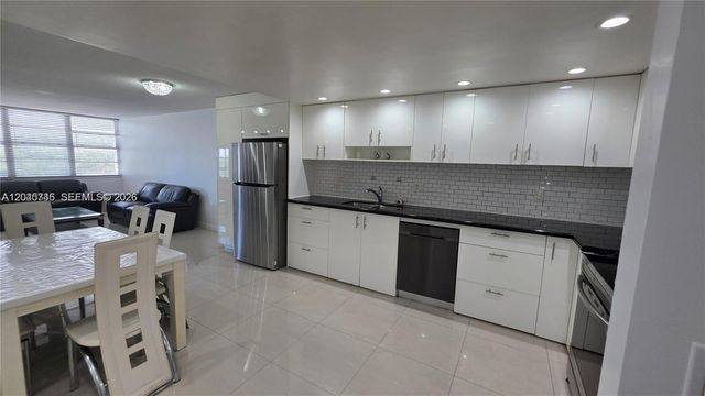 1351 NE Miami Gardens Dr 511E, Miami, FL 33179