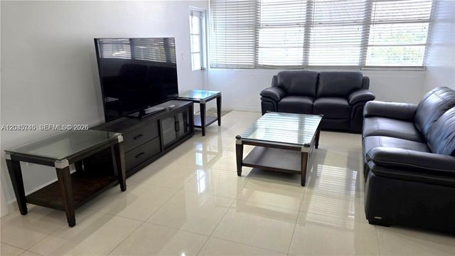 1351 NE Miami Gardens Dr 511E, Miami, FL 33179