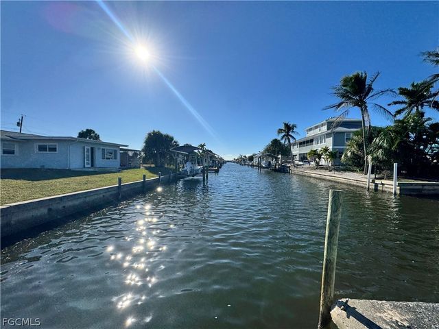 24368 Blackbeard BLVD, Punta Gorda, FL 33955