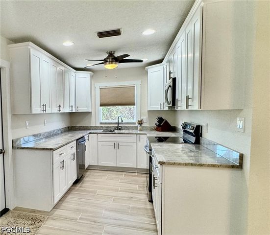 24368 Blackbeard BLVD, Punta Gorda, FL 33955