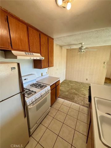 4727 W 147th Street 202, Lawndale, CA 90260