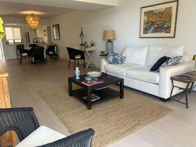 1901 Marina Isle Way 302, Jupiter, FL 33477