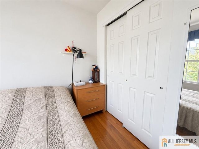 23 Giera Court, Parlin, NJ 08859