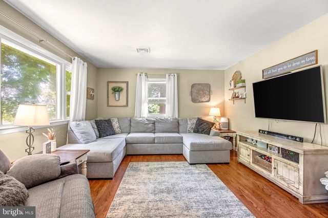 844 RIDGE RD S, Martinsburg, WV 25403