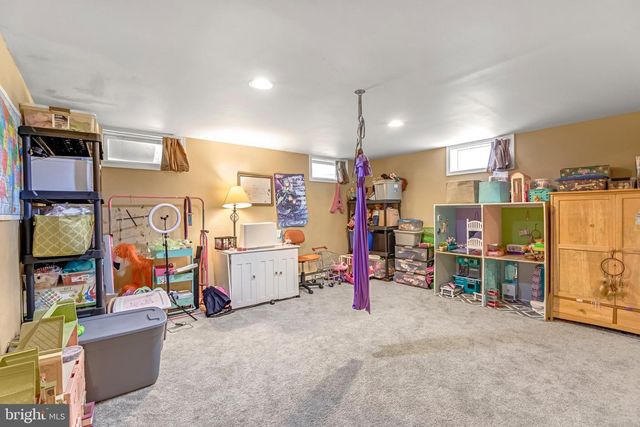 844 RIDGE RD S, Martinsburg, WV 25403