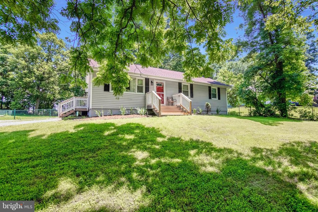 844 RIDGE RD S, Martinsburg, WV 25403
