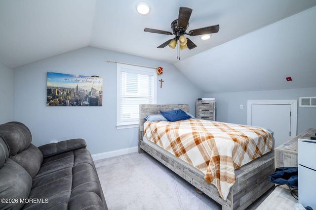 24 Woodhaven Road, Toms River, NJ 08753