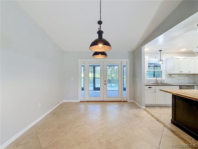 680 E Connecticut Lane, Hernando, FL 34442