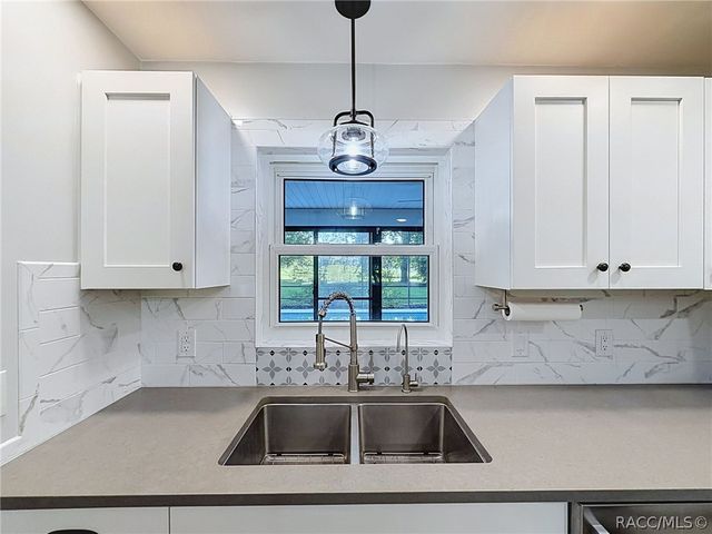 680 E Connecticut Lane, Hernando, FL 34442