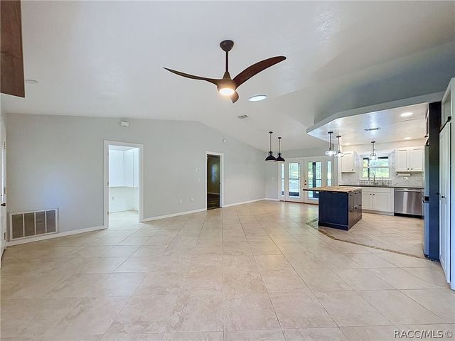 680 E Connecticut Lane, Hernando, FL 34442