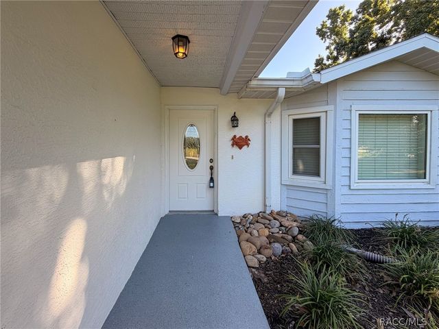 680 E Connecticut Lane, Hernando, FL 34442