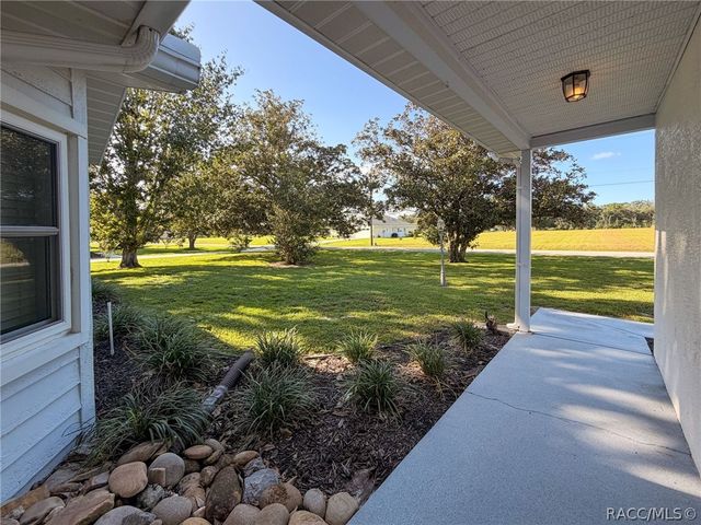 680 E Connecticut Lane, Hernando, FL 34442