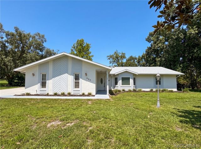 680 E Connecticut Lane, Hernando, FL 34442