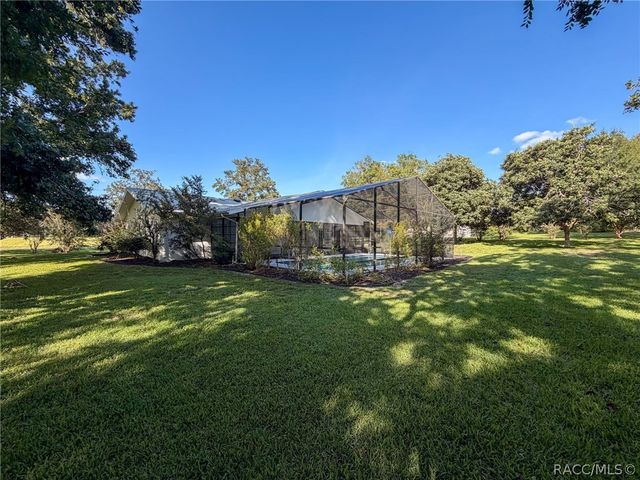 680 E Connecticut Lane, Hernando, FL 34442