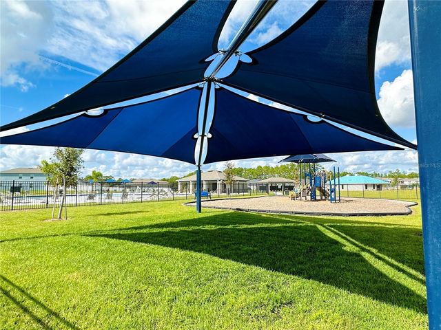 700 DARING DRIVE, Davenport, FL 33837