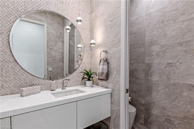 4410 Caldera CIR, Naples, FL 34119