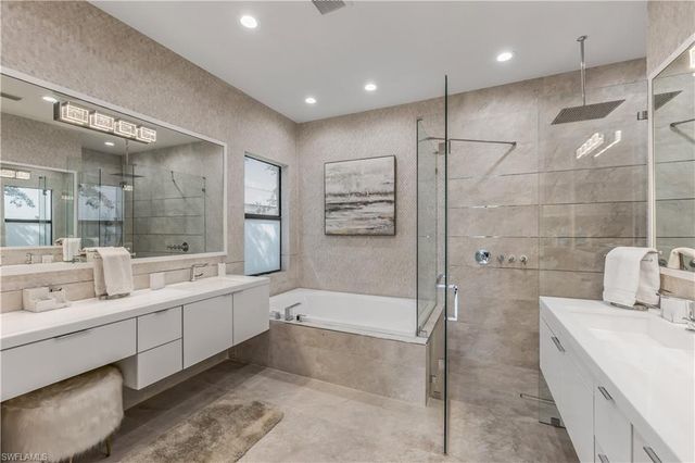 4410 Caldera CIR, Naples, FL 34119