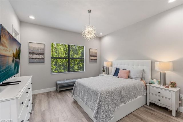 4410 Caldera CIR, Naples, FL 34119