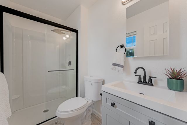 2416 Camino Capitan, Santa Fe, NM 87505