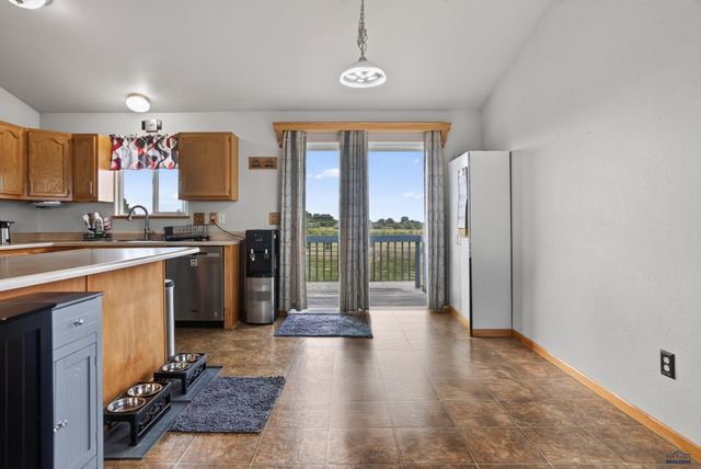 23288 RADAR HILL RD, Rapid City, SD 57703