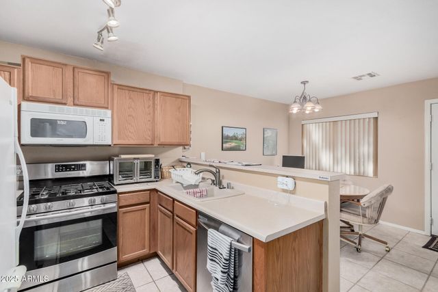 125 S 56TH Street 115, Mesa, AZ 85206