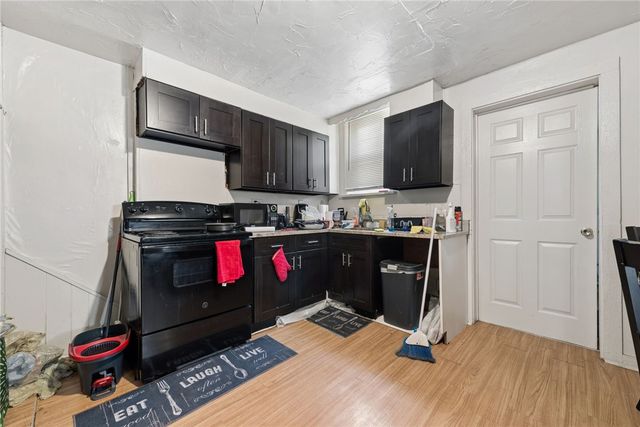 450 Center Avenue, Verona, PA 15147